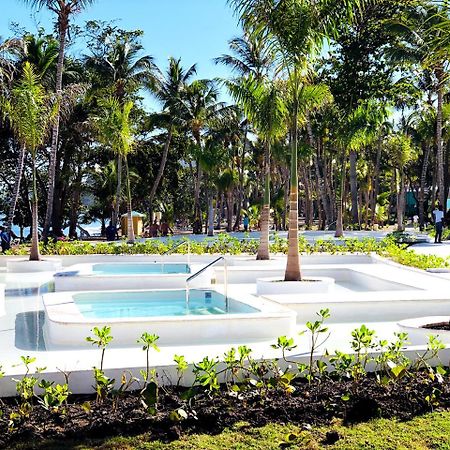 ホテル Senator プエルト・プラタ エクステリア 写真 The pool at the resort